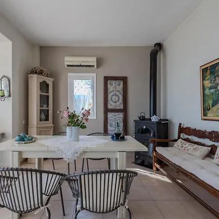 Gallery House Keratokampos